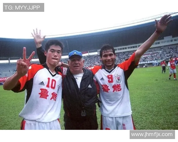 盖世之星足球场上的名字与荣耀交织的传奇故事 盖世之星足球场上的名字与荣耀交织的传奇故事